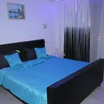 Apartment Park *
