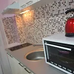 Park Apartment *