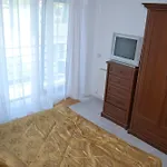 Park Apartment