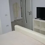 Park Apartment